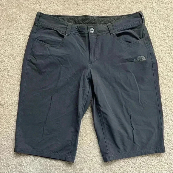 The North Face Women's Hiking Climbing Quick Dry Bermuda/Capri Shorts Gray US 10 - Picture 2 of 16